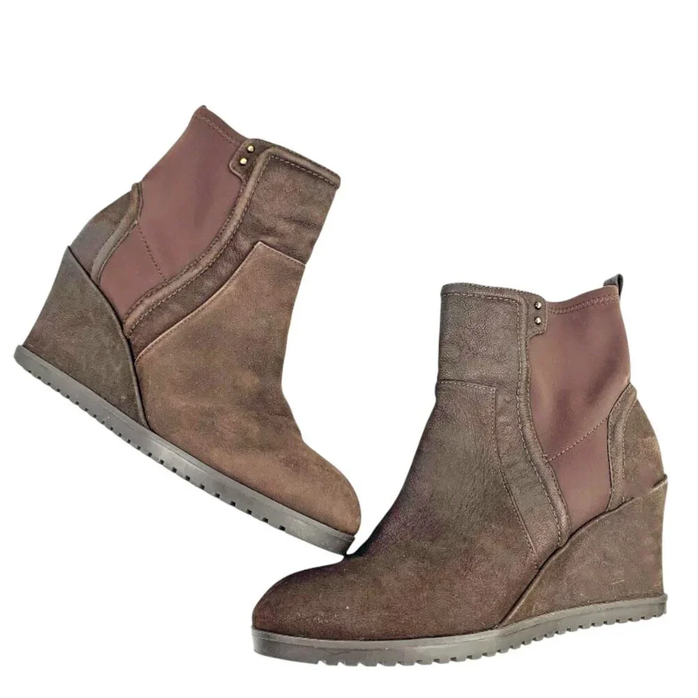 TARYN‎ ROSE Beula Cocoa Nubuck Zip Wedge Booties